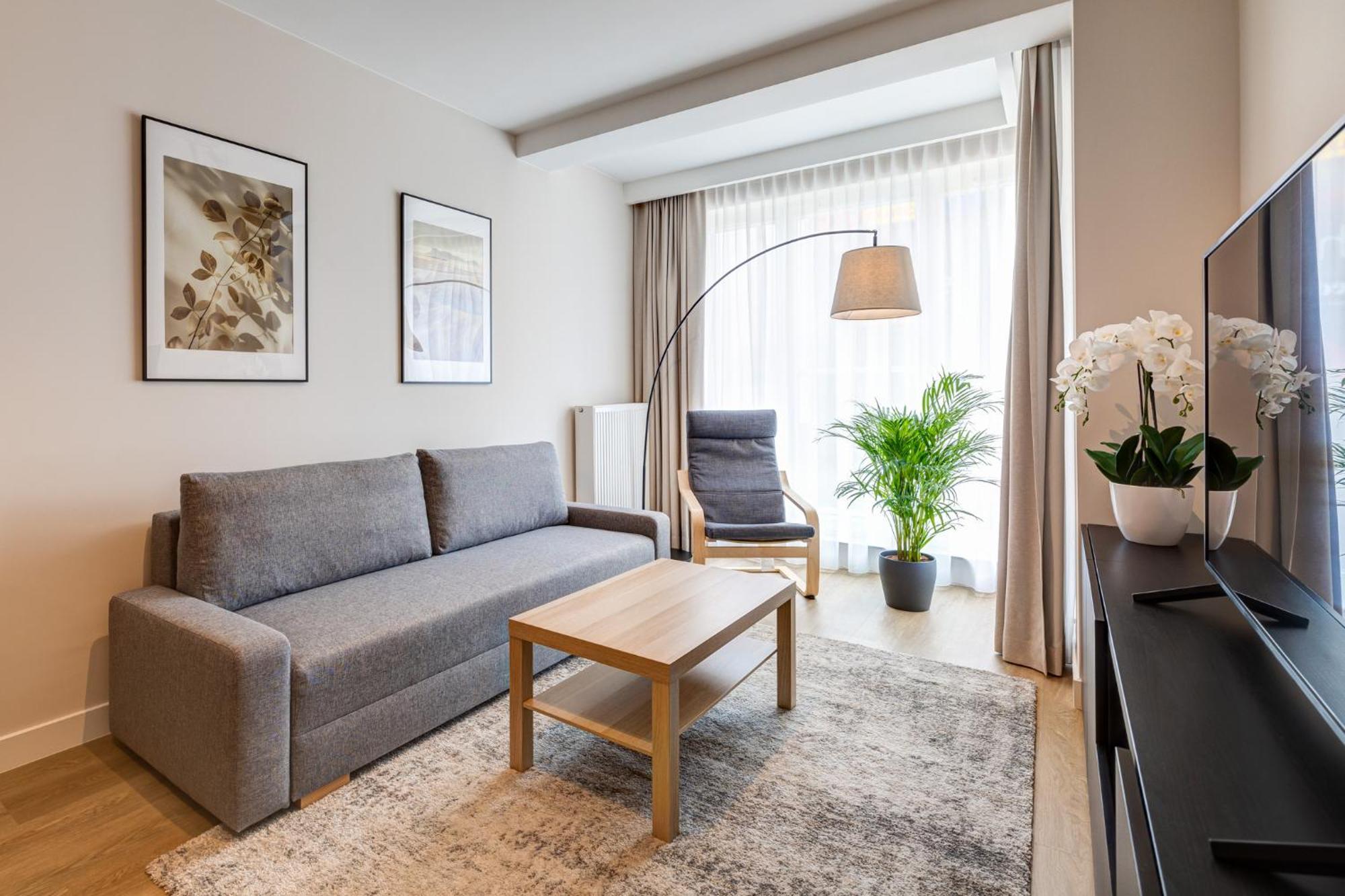 King Galaxy Apartment